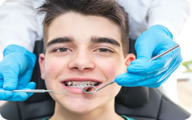 Dentista de Adolescentes Dra. Gláucia Athayde - DentistasRio.com.br