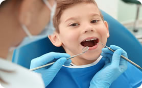 Dentista de Crinças Dra. Gláucia  Athayde - DentistasRio.com.br
